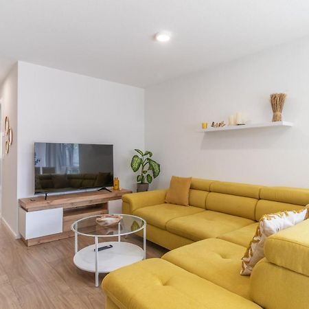 Unique: Zentrumsnahe 2 Zimmerwohnung In Villingen Mit Netflix 1 Og Экстерьер фото