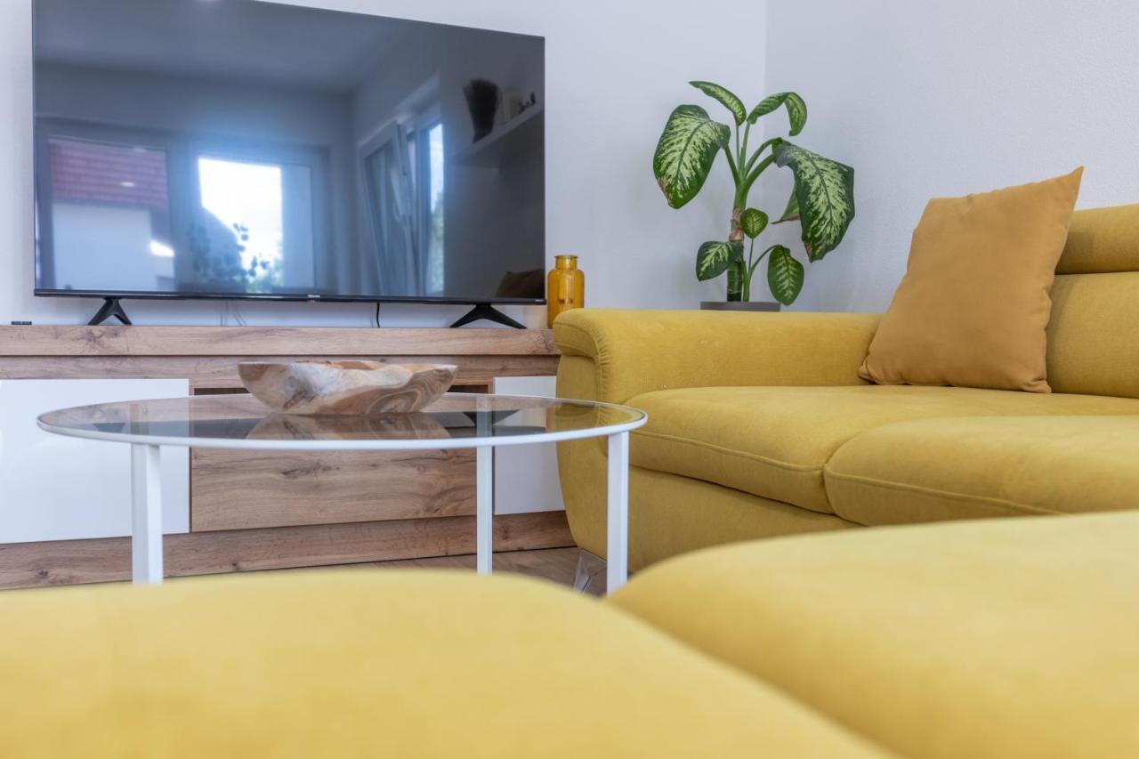 Unique: Zentrumsnahe 2 Zimmerwohnung In Villingen Mit Netflix 1 Og Экстерьер фото