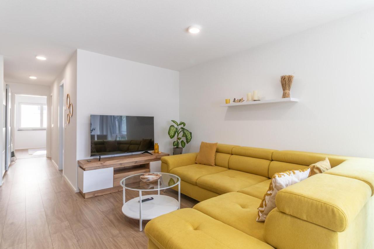 Unique: Zentrumsnahe 2 Zimmerwohnung In Villingen Mit Netflix 1 Og Экстерьер фото