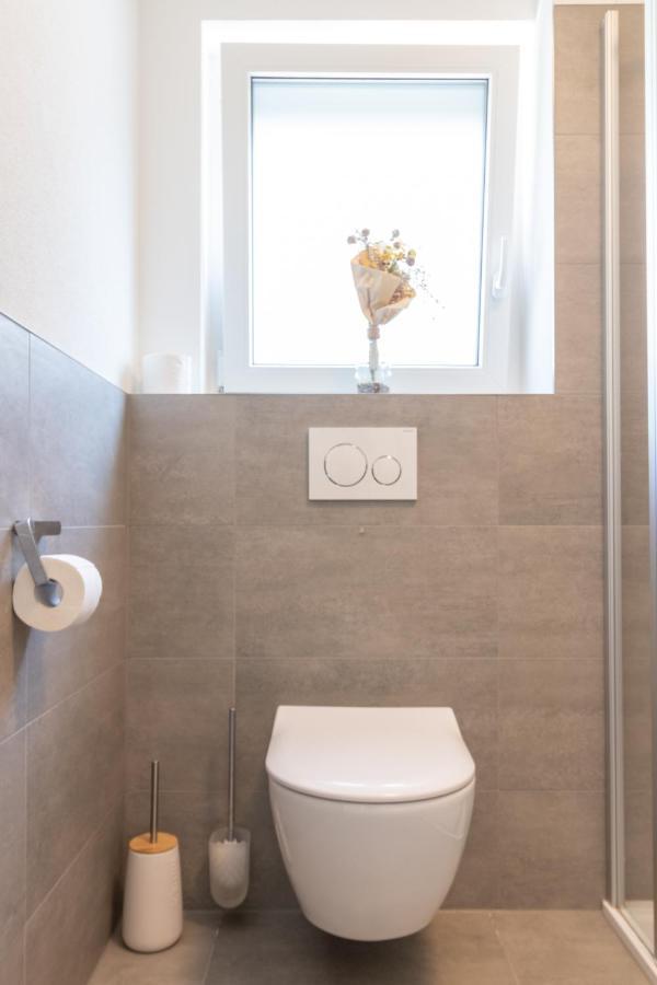 Unique: Zentrumsnahe 2 Zimmerwohnung In Villingen Mit Netflix 1 Og Экстерьер фото